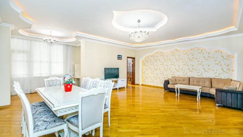 Kirayə verilir 5 otaqlı Mənzil Yeni tikili 200 m² 28 May m. - şəkil 5