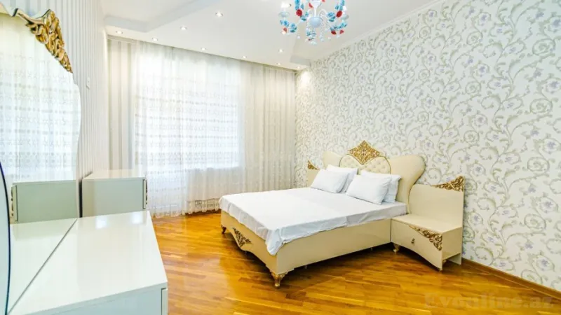 Kirayə verilir 5 otaqlı Mənzil Yeni tikili 200 m² 28 May m. - şəkil 7