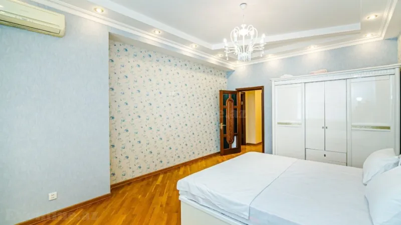 Kirayə verilir 5 otaqlı Mənzil Yeni tikili 200 m² 28 May m. - şəkil 13