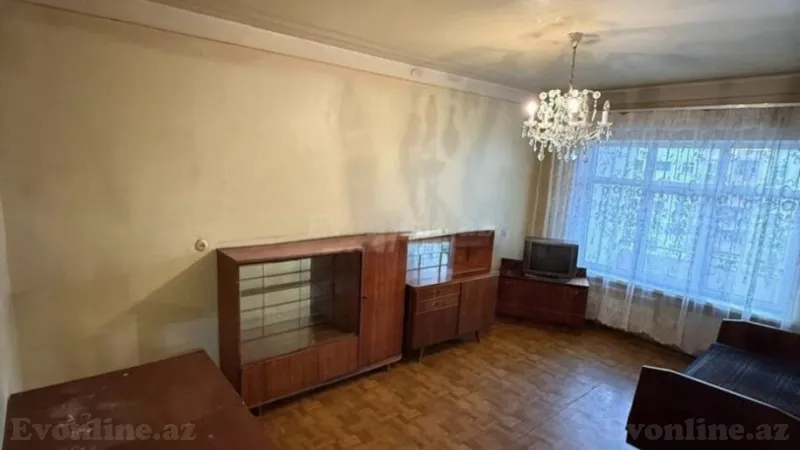 Satılır 4 otaqlı Mənzil Köhnə tikili 105 m² Əhmədli - şəkil 2