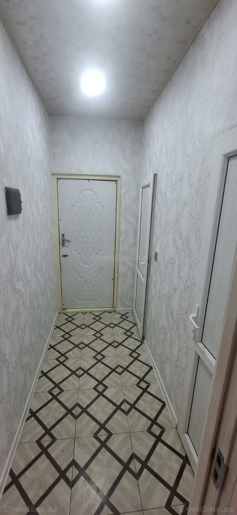 Satılır 2 otaqlı Mənzil Köhnə tikili 58 m² 4-cü mikrorayon - şəkil 6