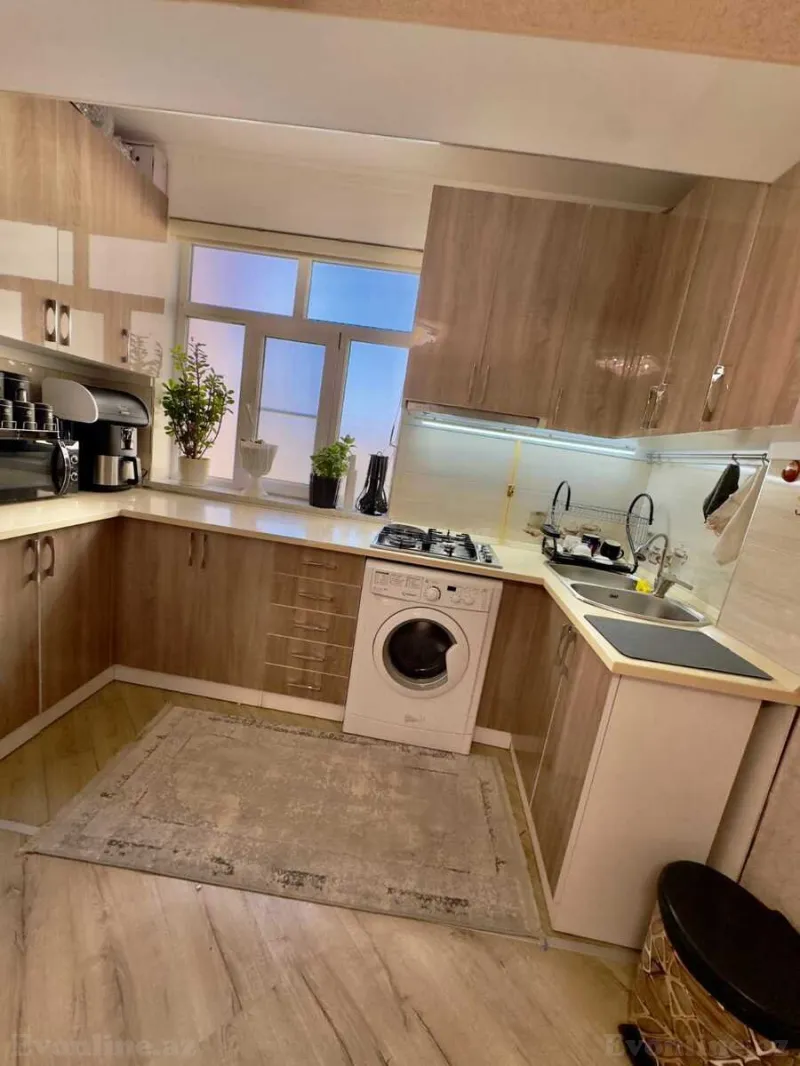 Satılır 2 otaqlı Mənzil Köhnə tikili 55 m² Gənclik m. - şəkil 12