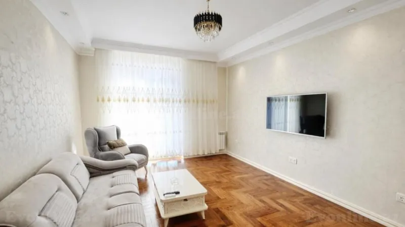 Kirayə verilir 2 otaqlı Mənzil Yeni tikili 95 m² Xətai r. - şəkil 9