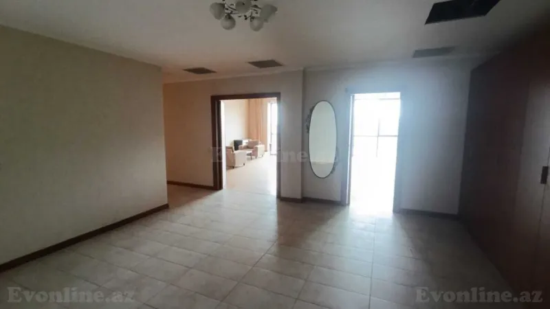 Satılır 4 otaqlı Mənzil Yeni tikili 210 m² Yasamal r. - şəkil 16