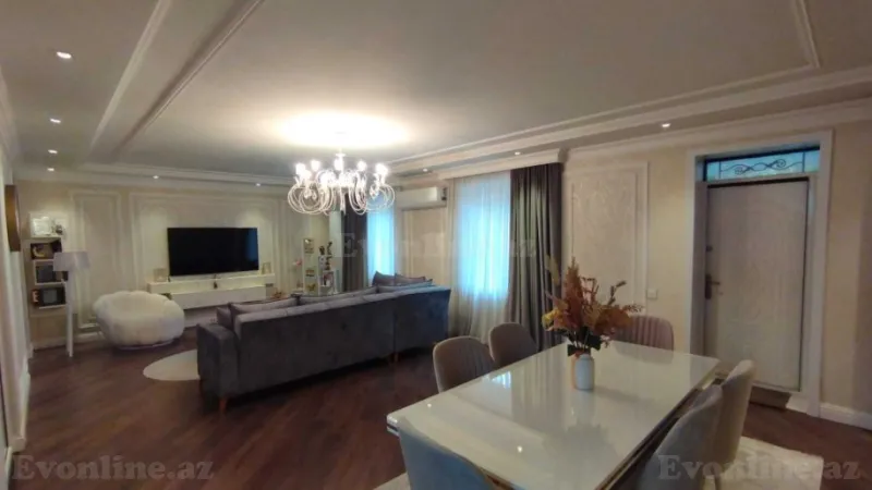 Satılır 3 otaqlı Mənzil Köhnə tikili 111 m² 9-cu mikrorayon