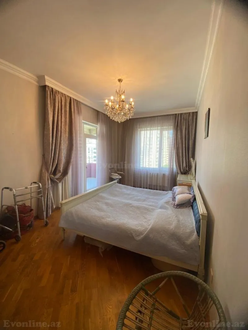 Satılır 3 otaqlı Mənzil Yeni tikili 132 m² Nəriman Nərimanov m.