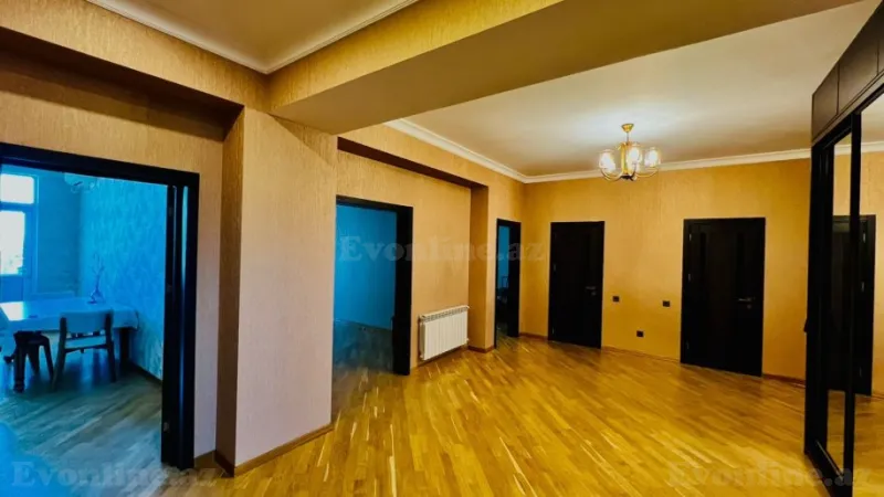 Satılır 3 otaqlı Mənzil Yeni tikili 150 m² İnşaatçılar m. - şəkil 9