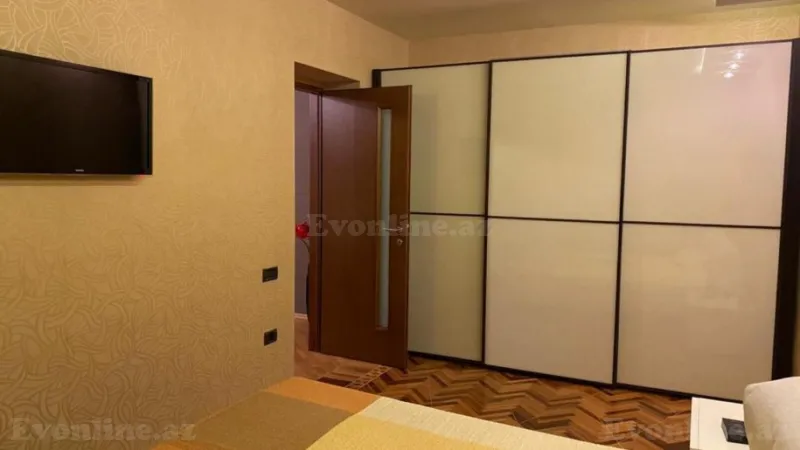 Satılır 3 otaqlı Mənzil Köhnə tikili 100 m² Elmlər Akademiyası m. - şəkil 5