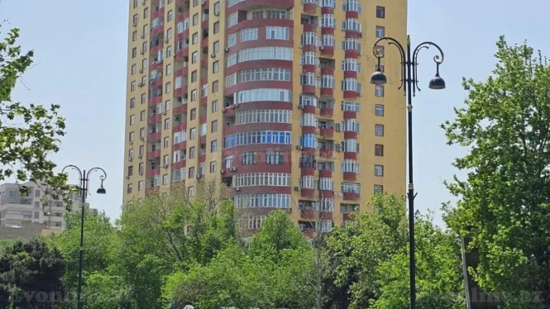 Satılır 3 otaqlı Mənzil Yeni tikili 81 m² Əhmədli m.