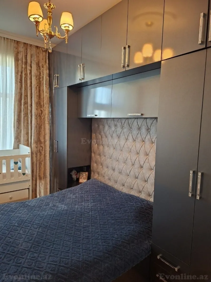 Satılır 2 otaqlı Mənzil Yeni tikili 47 m² Neftçilər m. - şəkil 2