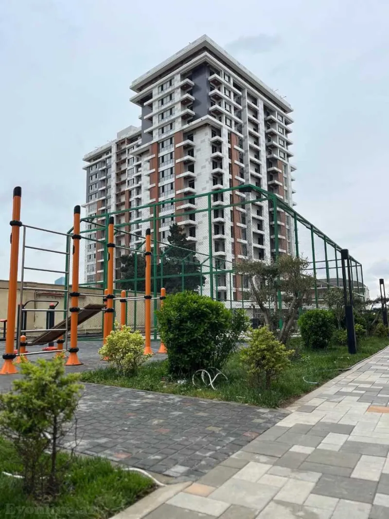 Satılır 2 otaqlı Mənzil Yeni tikili 66 m² Koroğlu m.