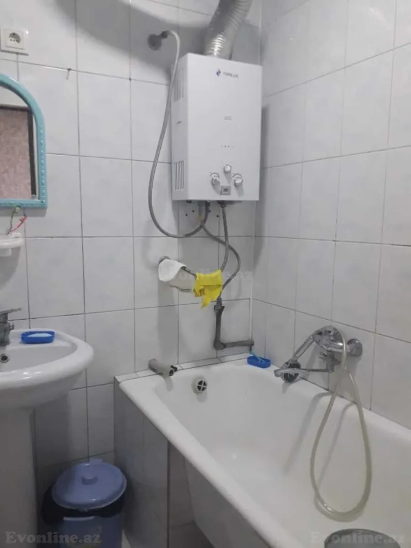 Satılır 2 otaqlı Mənzil Köhnə tikili 50 m² Abşeron r. - şəkil 4