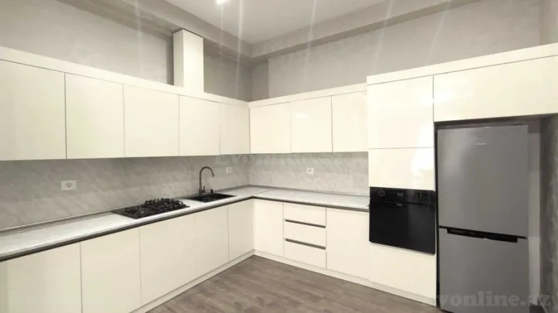 Satılır 2 otaqlı Mənzil Yeni tikili 91 m² 28 May m. - şəkil 8