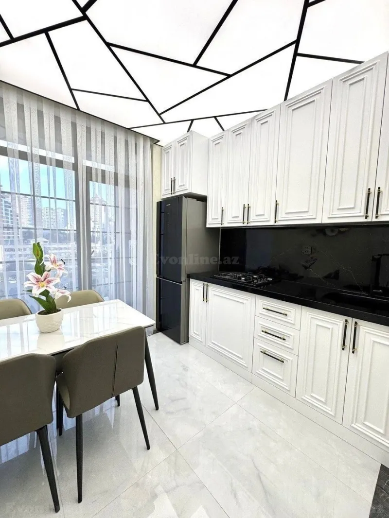 Satılır 3 otaqlı Mənzil Yeni tikili 100 m² 28 May m. - şəkil 8