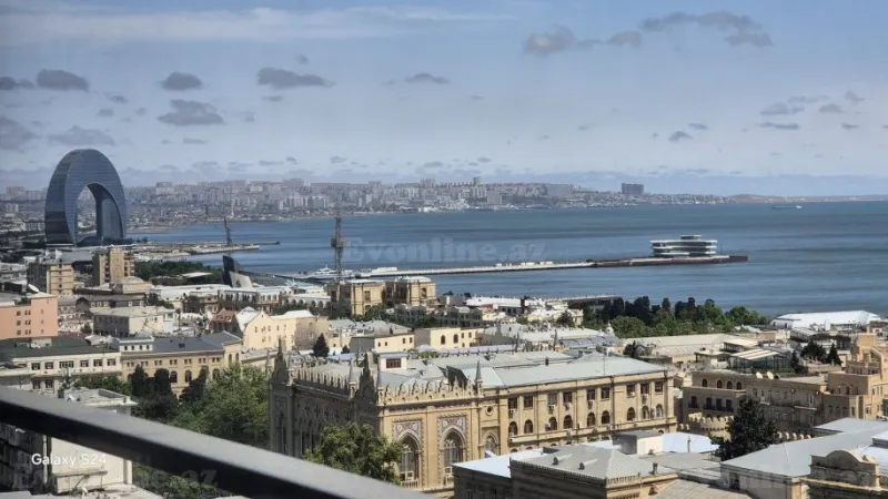 Satılır 4 otaqlı Mənzil Yeni tikili 198 m² Sahil m. - şəkil 9