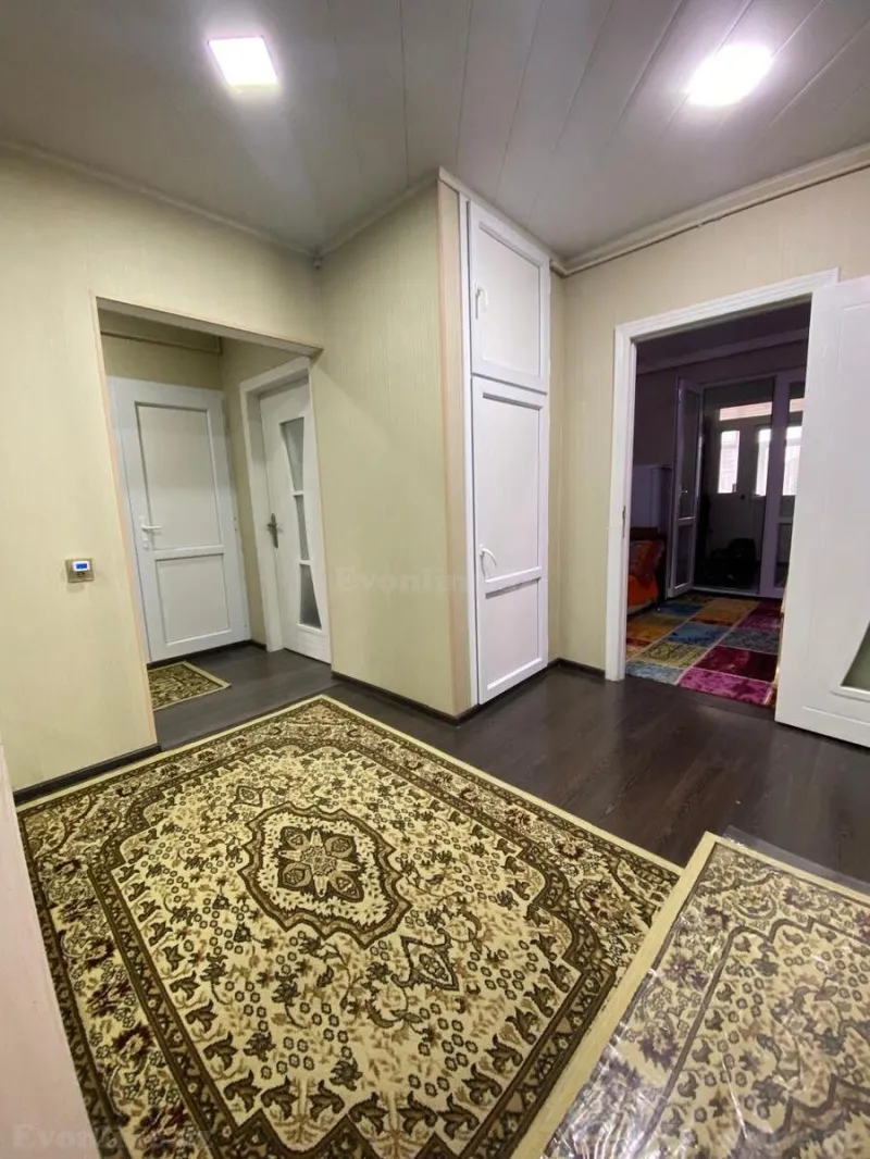 Satılır 5 otaqlı Mənzil Köhnə tikili 125 m² Əhmədli m. - şəkil 16