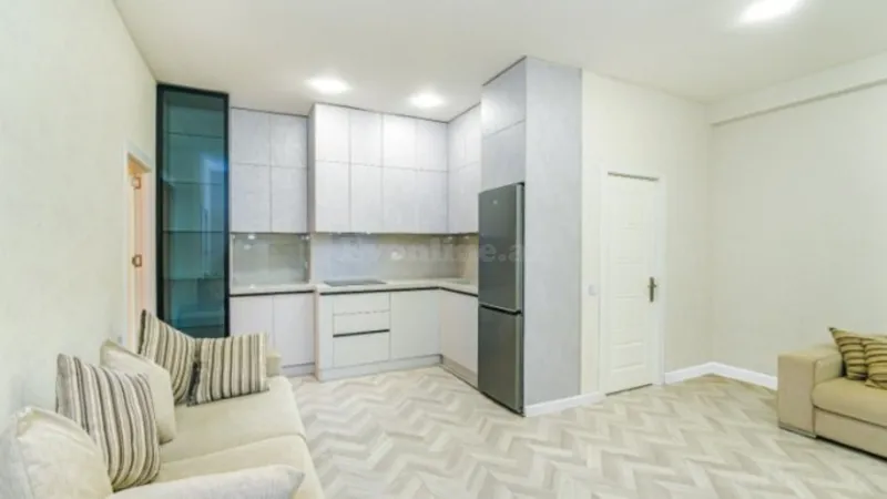 Kirayə verilir 3 otaqlı Mənzil Yeni tikili 100 m² 28 May m. - şəkil 4