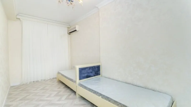 Kirayə verilir 3 otaqlı Mənzil Yeni tikili 100 m² 28 May m. - şəkil 9