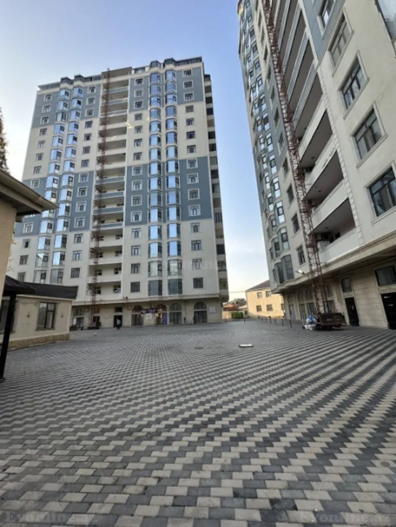 Satılır 3 otaqlı Mənzil Yeni tikili 105 m² Azadlıq prospekti m.