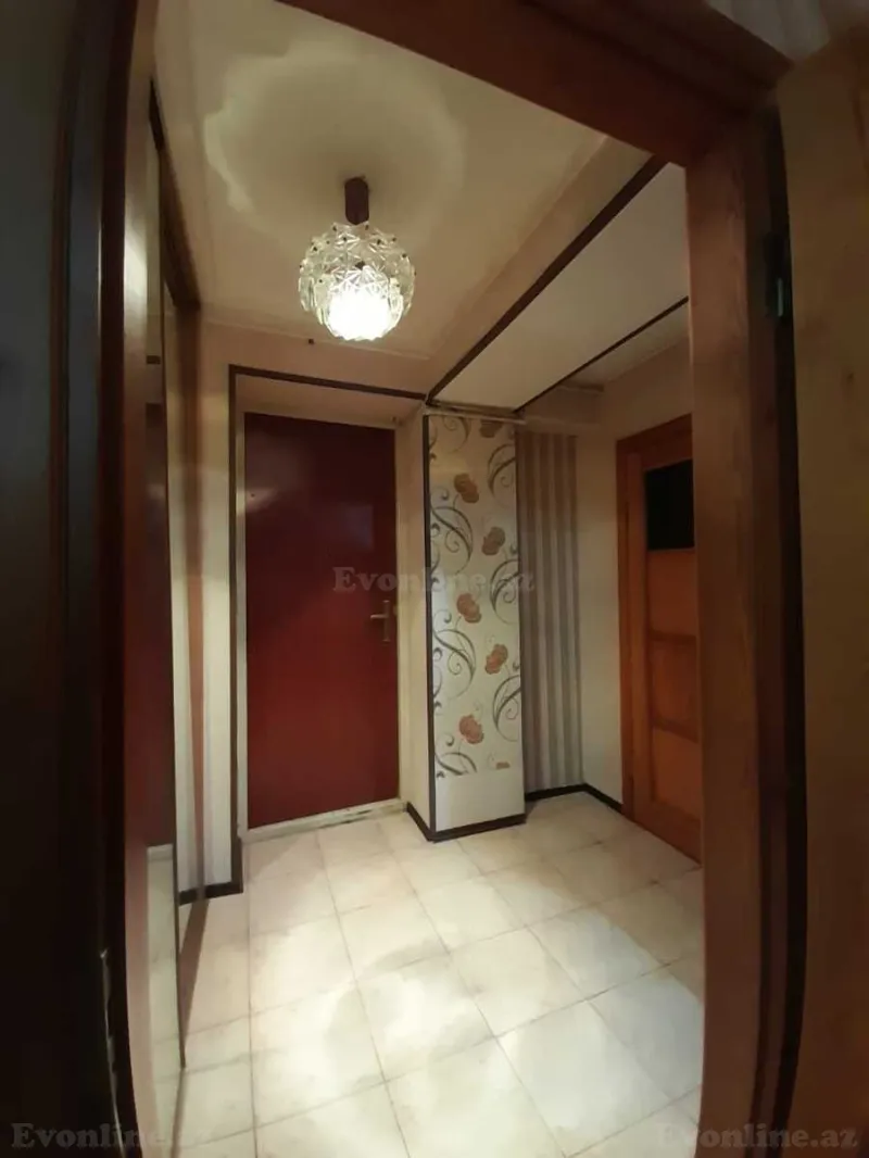 Kirayə verilir 2 otaqlı Mənzil Köhnə tikili 60 m² Nəriman Nərimanov m. - şəkil 2