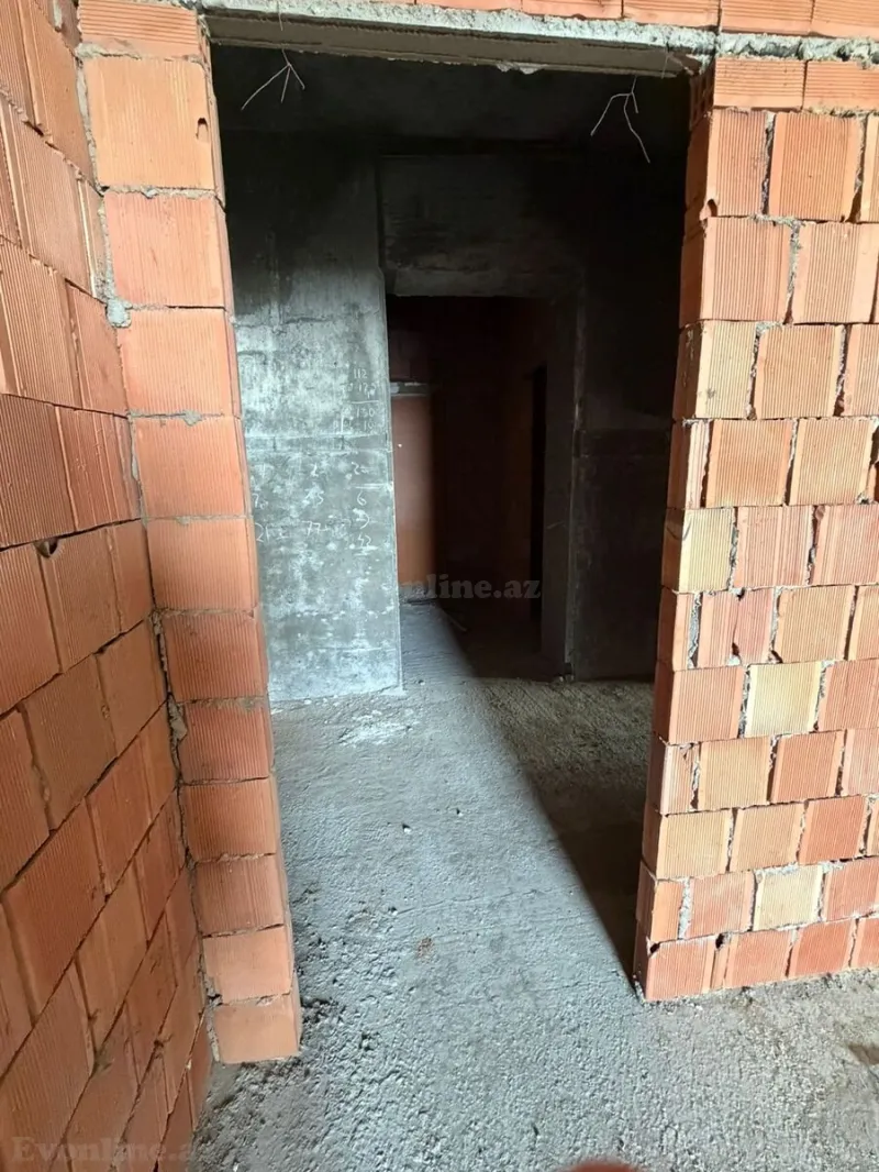 Satılır 1 otaqlı Mənzil Yeni tikili 78.5 m² Xətai r. - şəkil 3