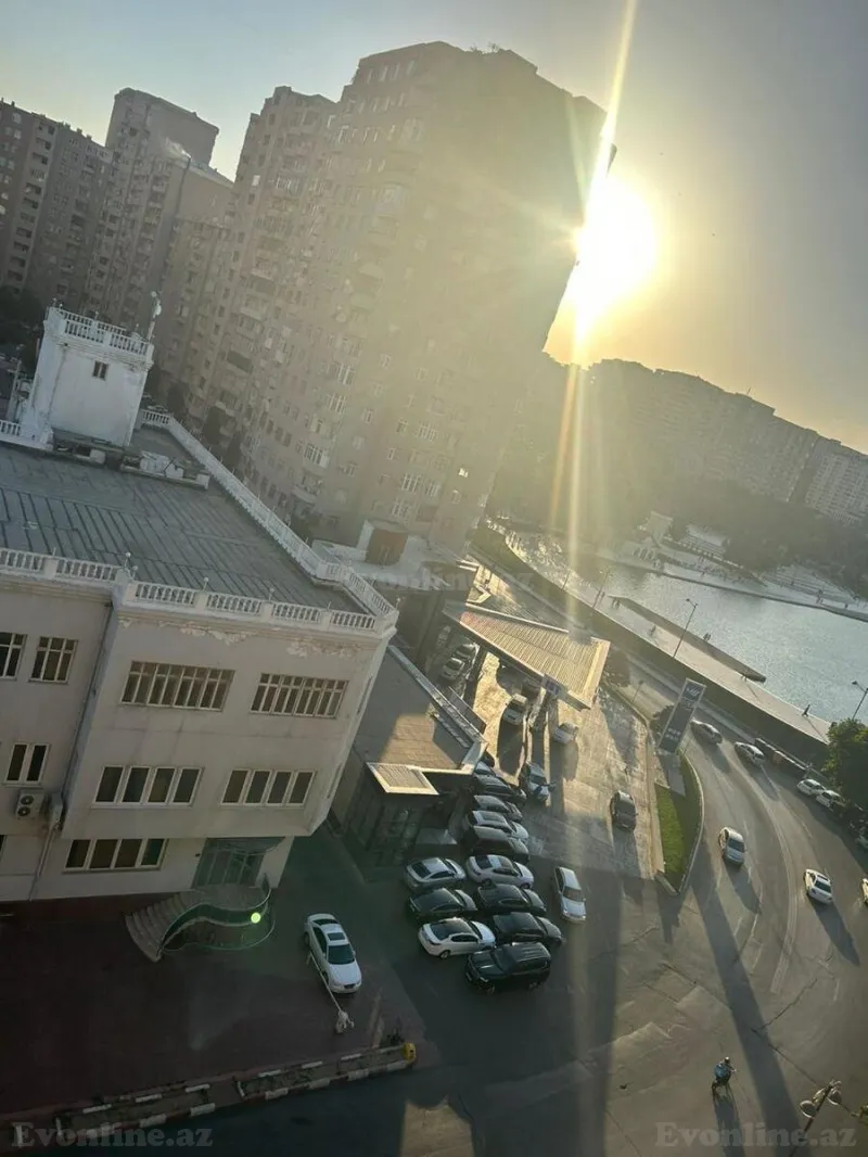 Satılır 6 otaqlı Mənzil Yeni tikili 395 m² Nərimanov r. - şəkil 12