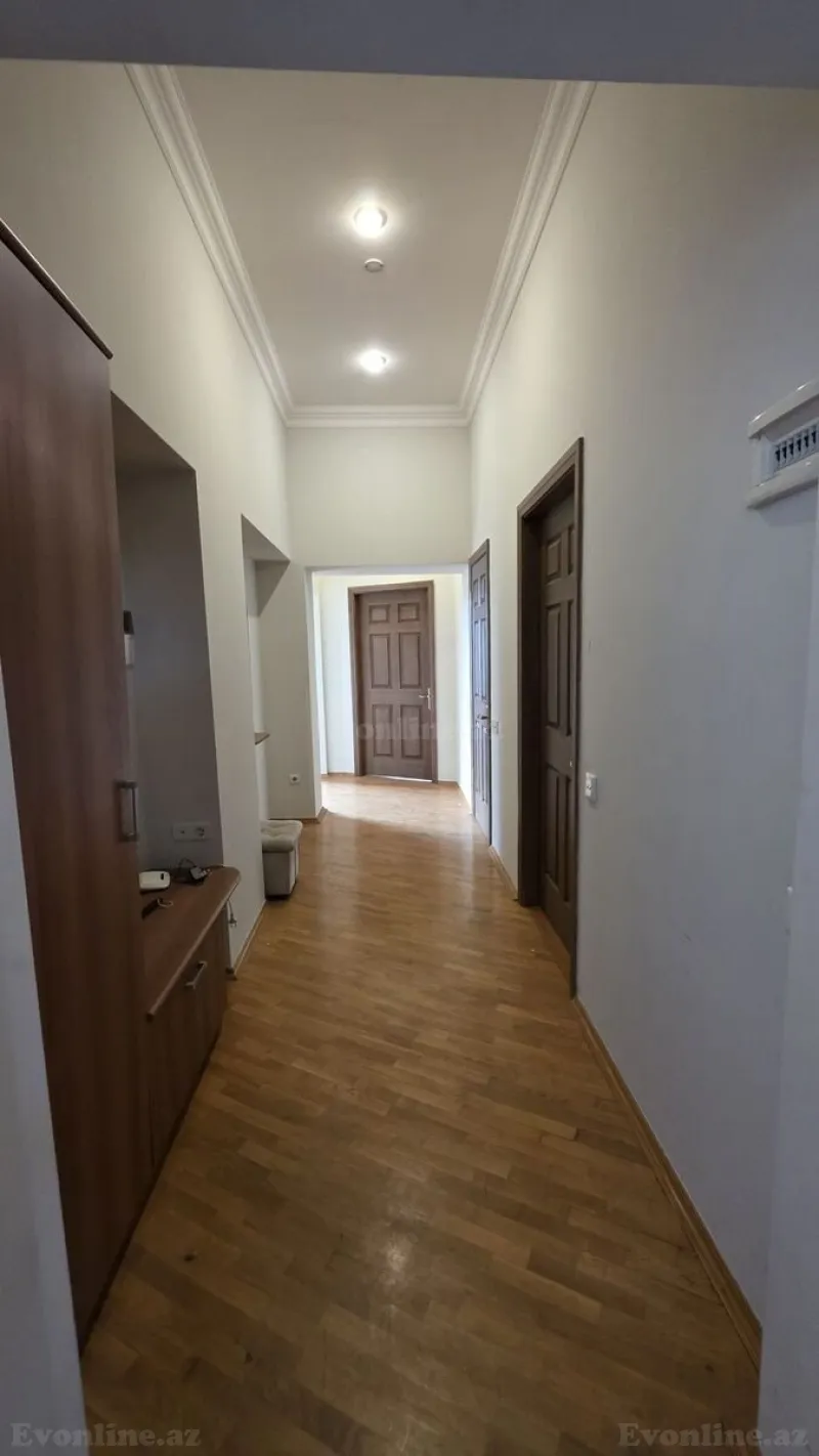 Satılır 2 otaqlı Mənzil Köhnə tikili 54 m² Səbail r.