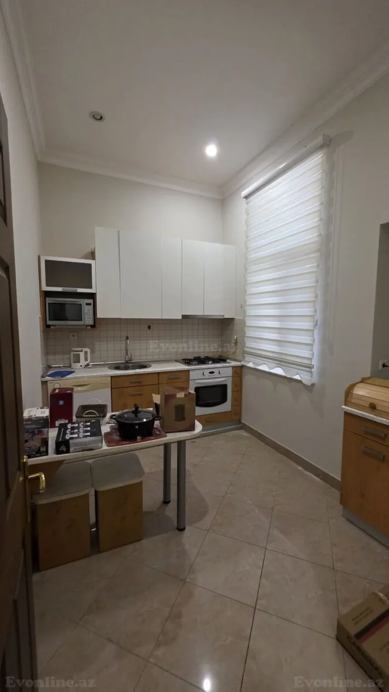 Satılır 2 otaqlı Mənzil Köhnə tikili 54 m² Səbail r. - şəkil 8