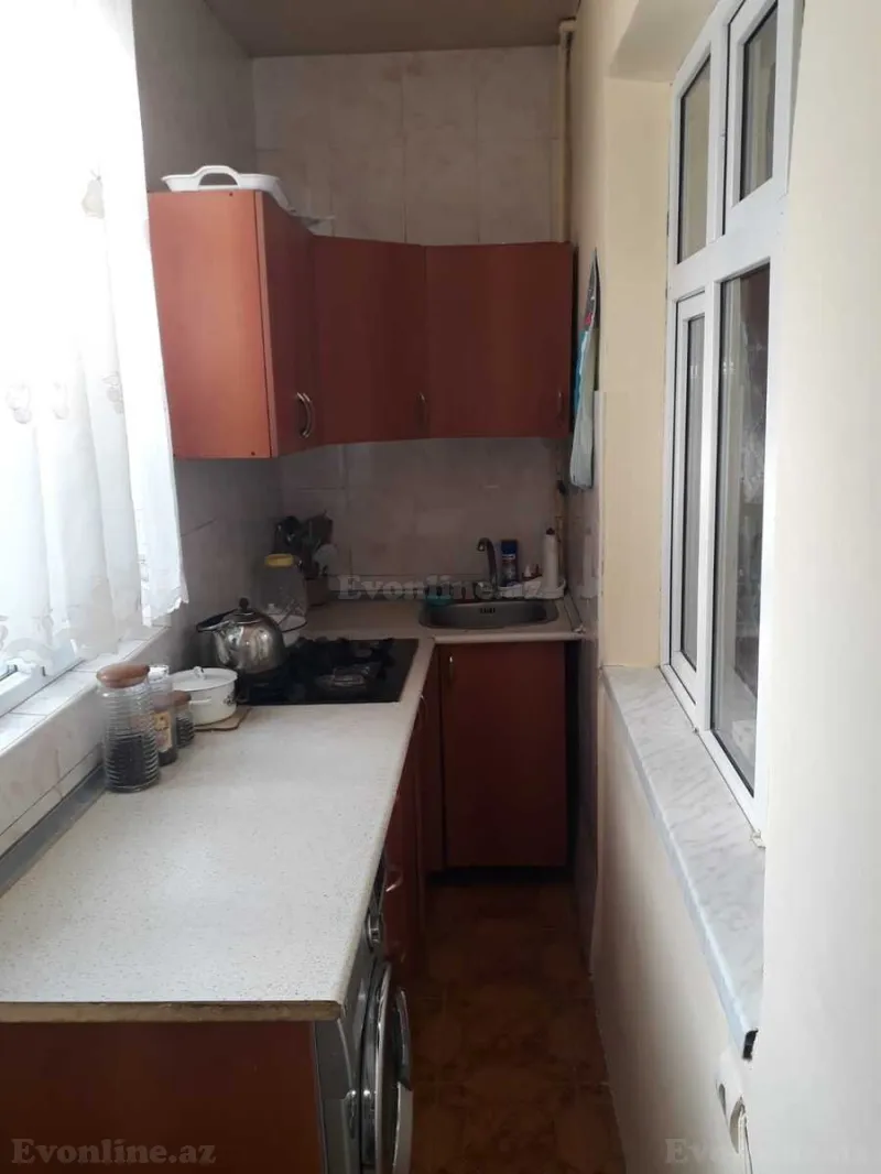 Satılır 2 otaqlı Mənzil Köhnə tikili 45 m² Qaraçuxur - şəkil 5