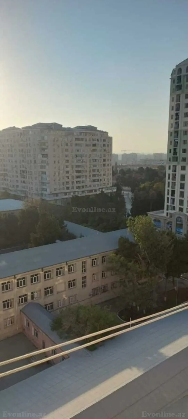 Satılır 2 otaqlı Mənzil Yeni tikili 55 m² Neftçilər m. - şəkil 10