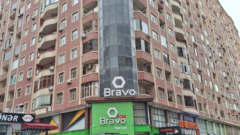 Kirayə verilir 2 otaqlı Mənzil Yeni tikili 65 m² 8-ci mikrorayon