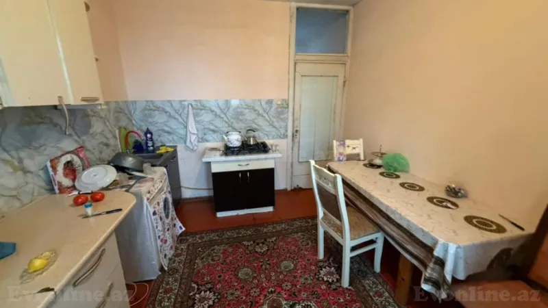 Satılır 2 otaqlı Mənzil Köhnə tikili 60 m² Xalqlar Dostluğu m.