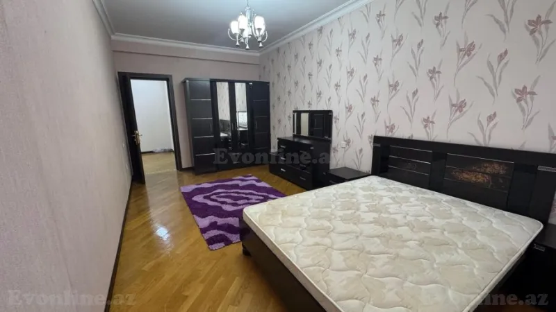 Satılır 4 otaqlı Mənzil Yeni tikili 150 m² 2-ci mikrorayon - şəkil 13