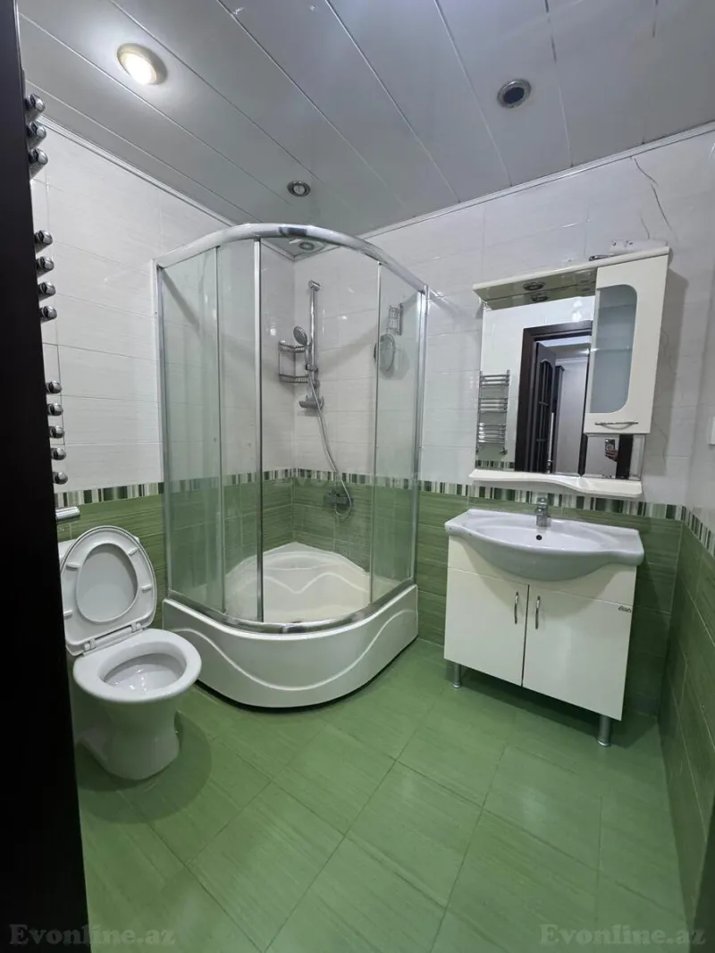 Satılır 4 otaqlı Mənzil Yeni tikili 150 m² 2-ci mikrorayon - şəkil 14