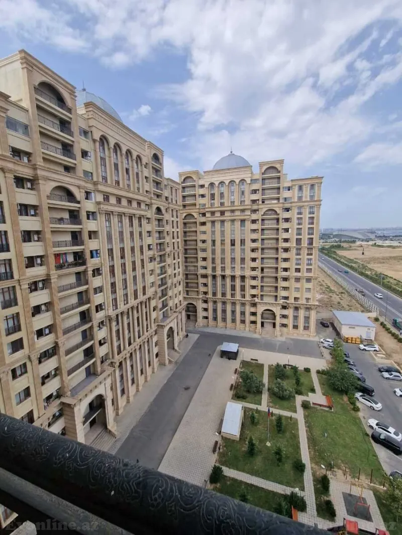 Satılır 3 otaqlı Mənzil Yeni tikili 117 m² Bayıl - şəkil 2