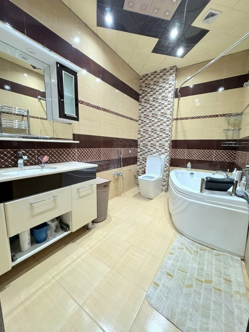 Satılır 4 otaqlı Mənzil Yeni tikili 187 m² Xətai m. - şəkil 12