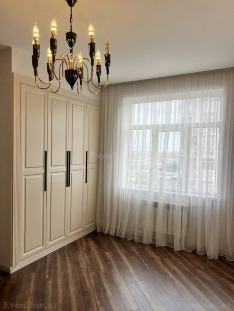 Satılır 3 otaqlı Mənzil Yeni tikili 110 m² Azadlıq prospekti m. - şəkil 11