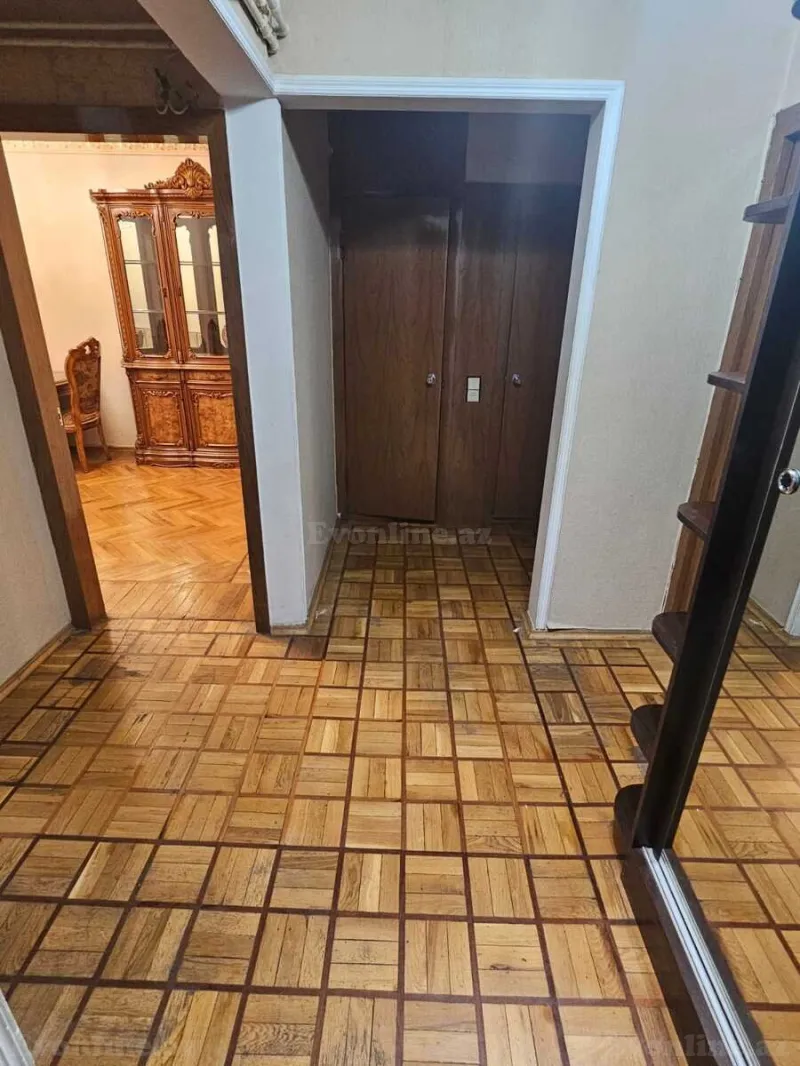 Satılır 3 otaqlı Mənzil Köhnə tikili 80 m² Əhmədli - şəkil 13