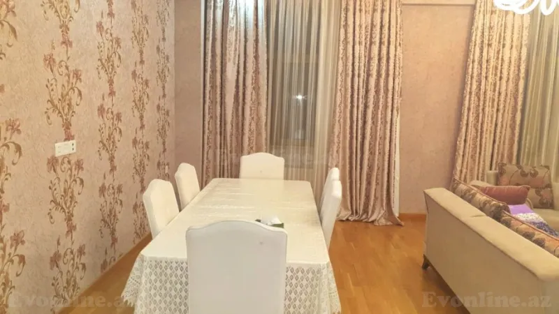 Kirayə verilir 4 otaqlı Mənzil Yeni tikili 194 m² 28 May m. - şəkil 12