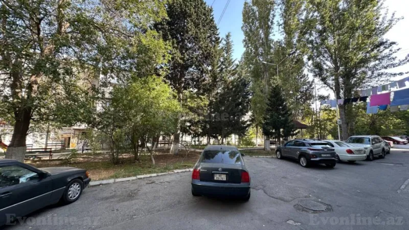 Satılır 3 otaqlı Mənzil Köhnə tikili 75 m² Yasamal - şəkil 4