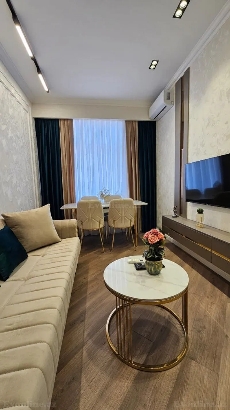 Satılır 2 otaqlı Mənzil Yeni tikili 45 m² Neftçilər m. - şəkil 3