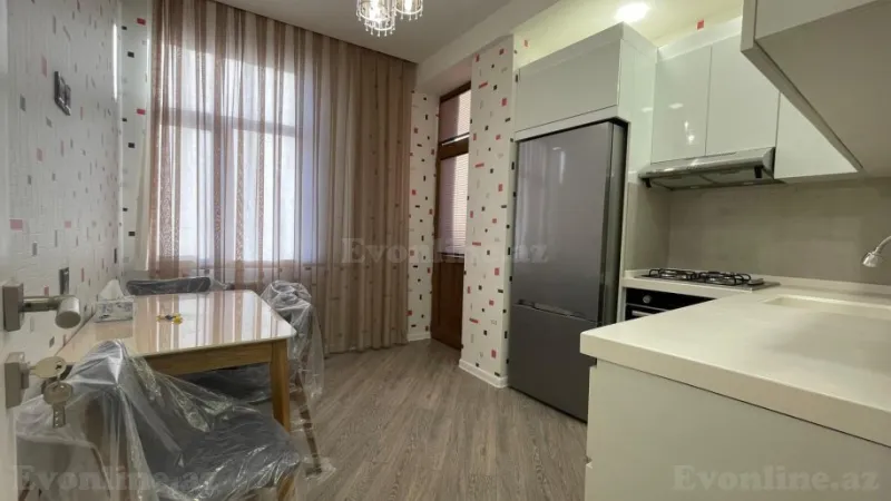 Kirayə verilir 3 otaqlı Mənzil Yeni tikili 120 m² Xətai m. - şəkil 6