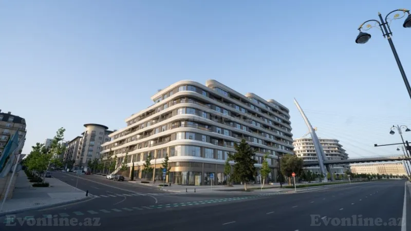 Satılır 4 otaqlı Mənzil Yeni tikili 178 m² Xətai r.
