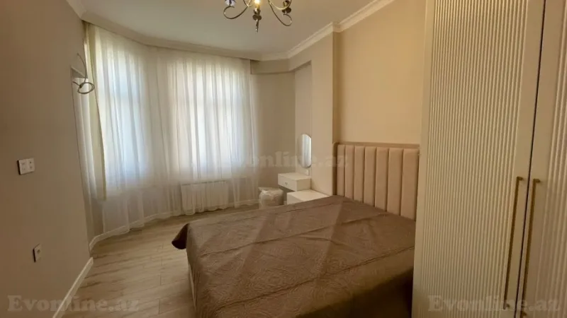 Kirayə verilir 2 otaqlı Mənzil Yeni tikili 60 m² Xətai m.