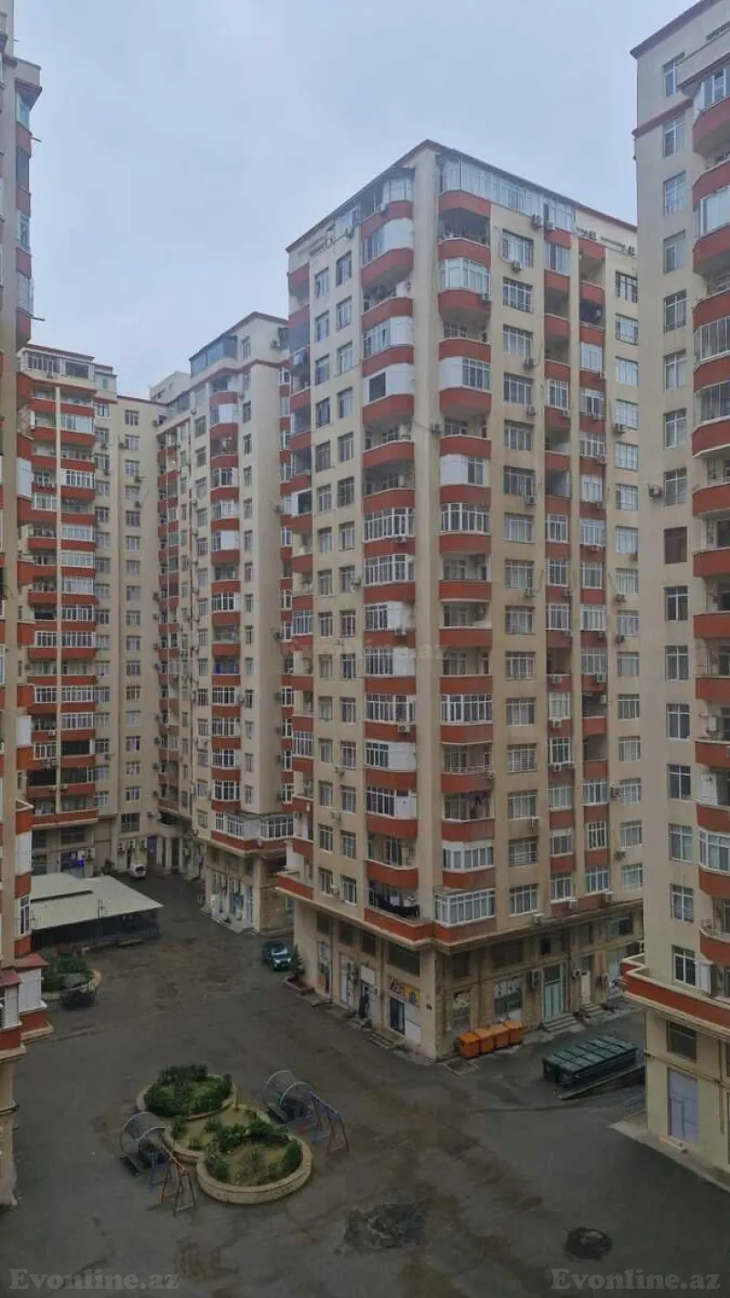 Kirayə verilir 2 otaqlı Mənzil Yeni tikili 60 m² Neftçilər m.