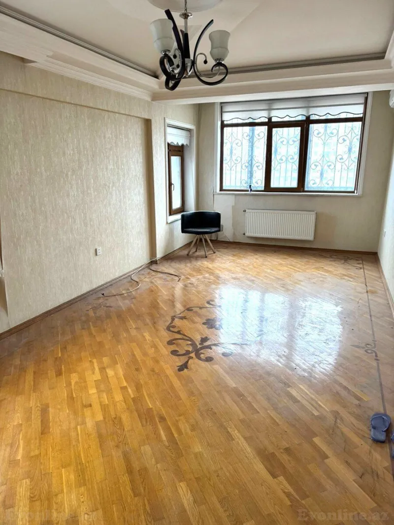 Satılır 2 otaqlı Mənzil Köhnə tikili 80 m² 28 May m. - şəkil 4