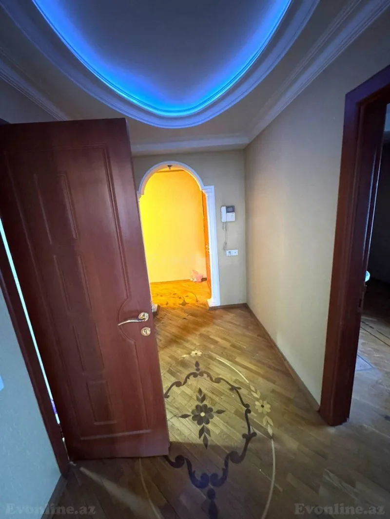 Satılır 2 otaqlı Mənzil Köhnə tikili 80 m² 28 May m. - şəkil 7