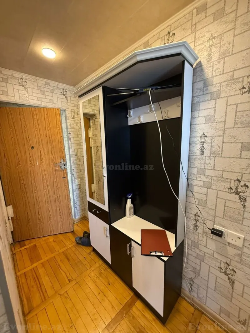 Kirayə verilir 1 otaqlı Mənzil Köhnə tikili 35 m² Elmlər Akademiyası m. - şəkil 2