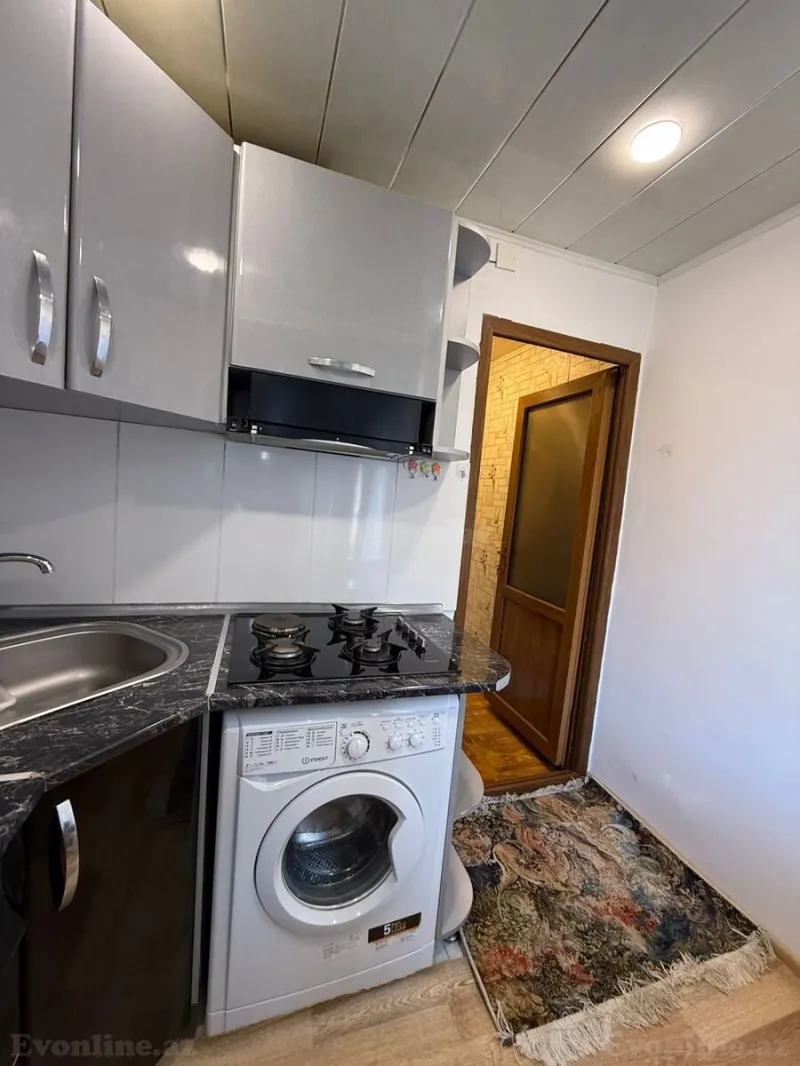 Kirayə verilir 1 otaqlı Mənzil Köhnə tikili 35 m² Elmlər Akademiyası m. - şəkil 4