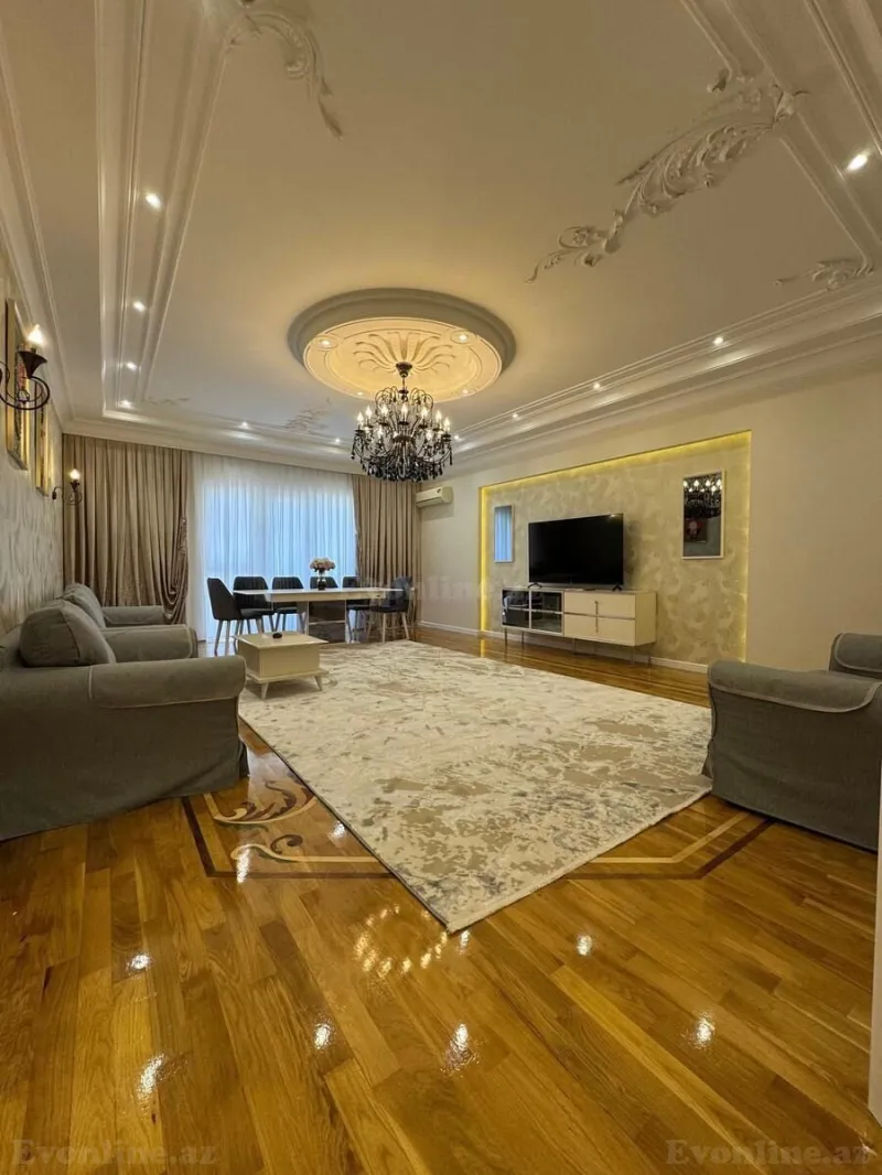 Satılır 4 otaqlı Mənzil Yeni tikili 225 m² 28 May m.